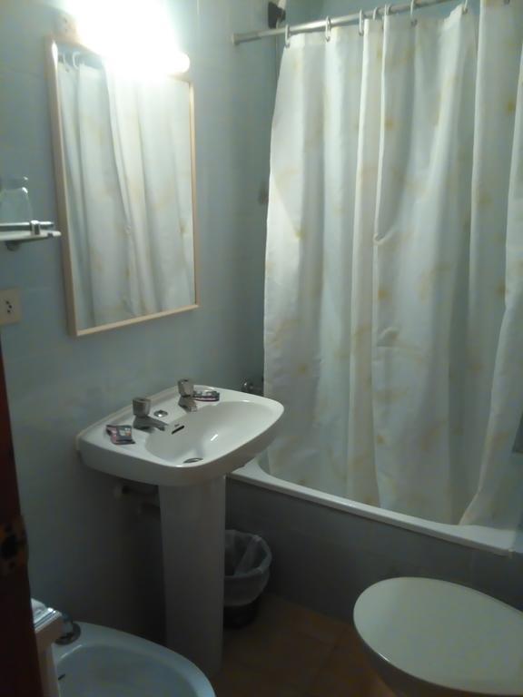 Hostal La Marina Platja d'Aro Quarto foto